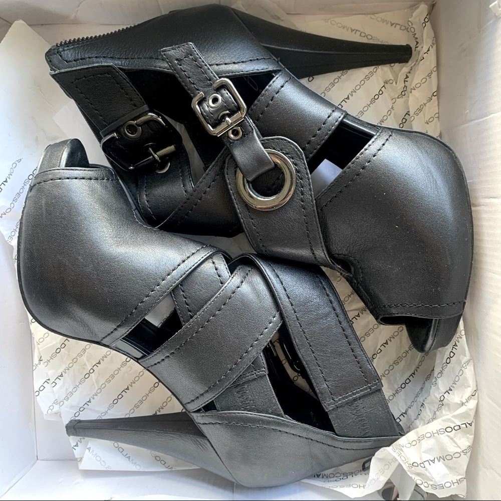 ALDO Vares-97 Black Leather Platform Shoes | Size 8.5